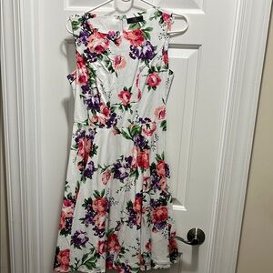 Floral Sleeveless Dress